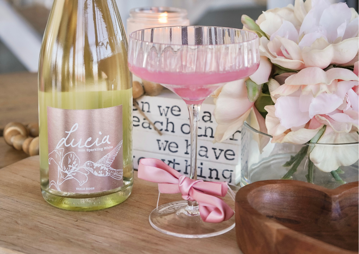 Sip into Sparkling Bliss with Shale Ridge's Cotton Candy Glitter Bombs!