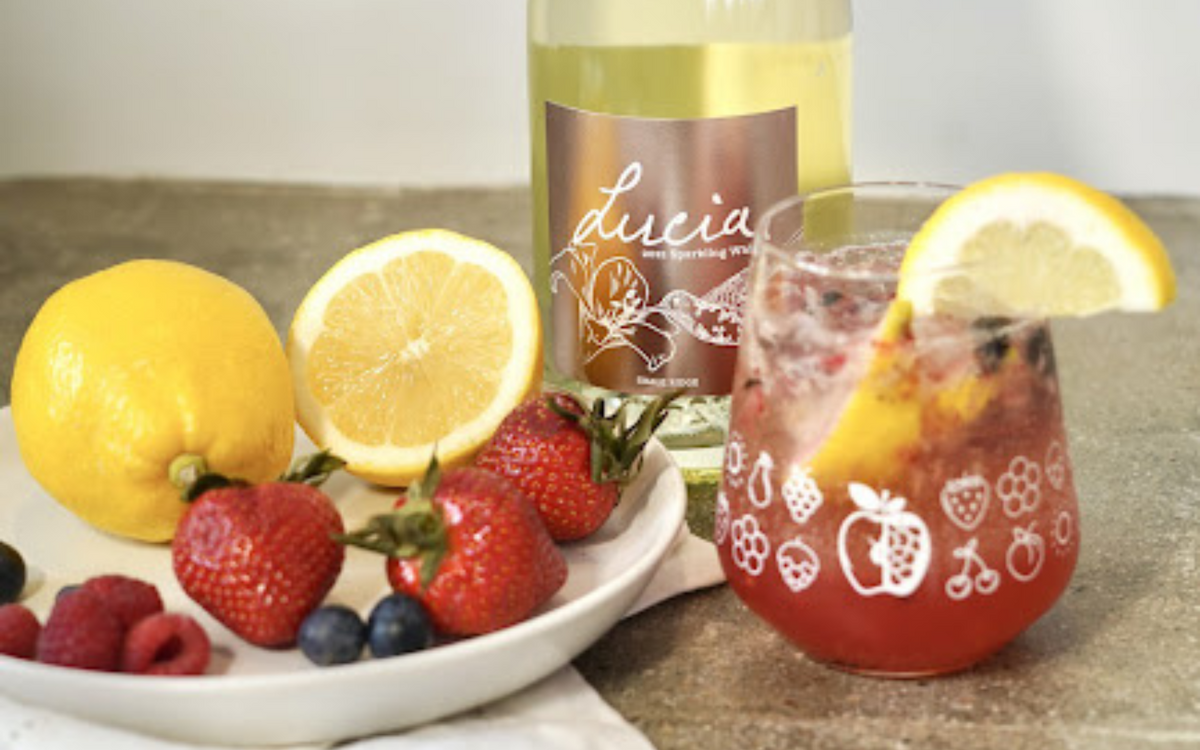Simple Sparkling Berry Cocktail Recipe